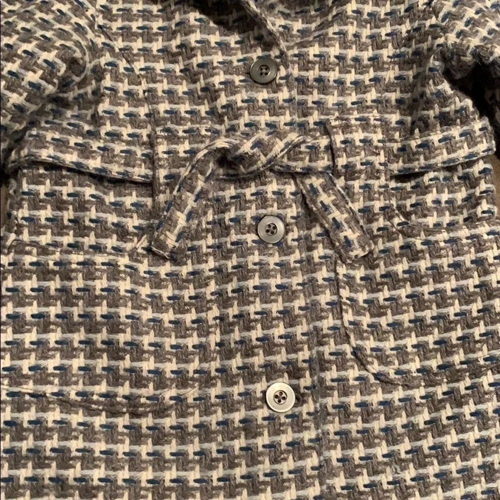 Gymboree lined coat in gray, white and turquoise
